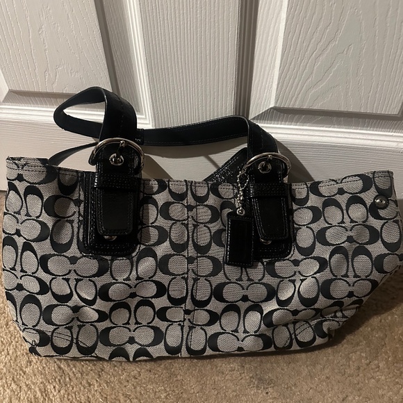 Coach Black and Gray Signature Tote - Picture 4 of 4